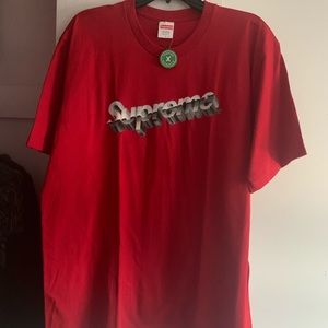 Supreme chrome lettering tee